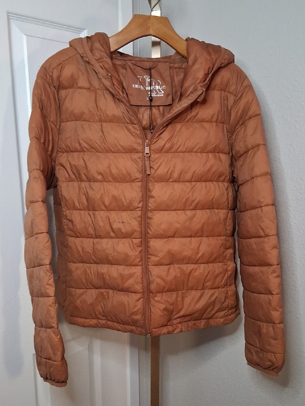 2/$5 - Urban Republic Rust Brown Puffer Jacket Large